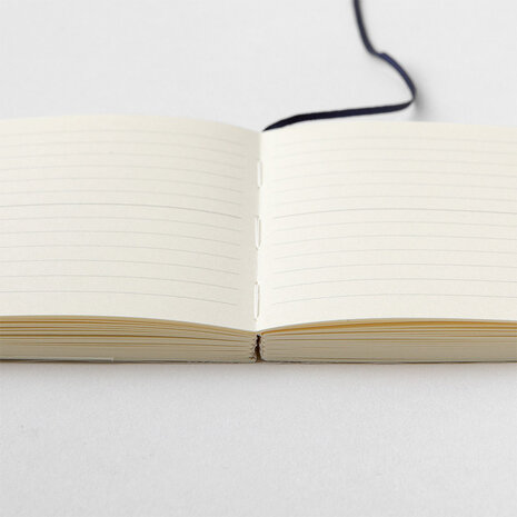 Midori MD paper notebook A7 Gelinieerd